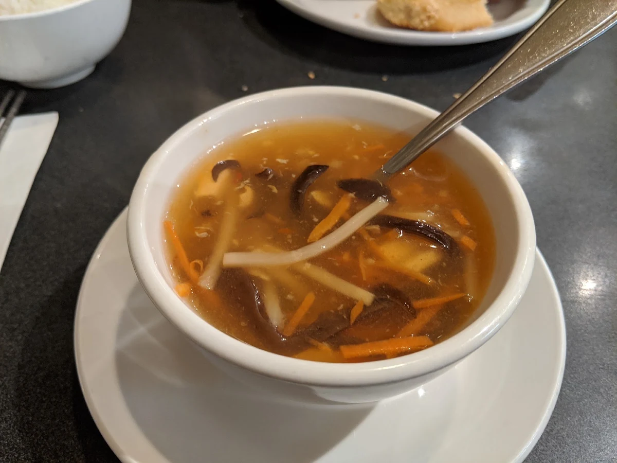 hot sour soup 酸辣汤